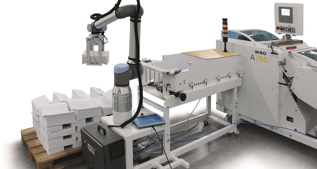 Successful launch of stacking robot – meet the expert in Stockholm
