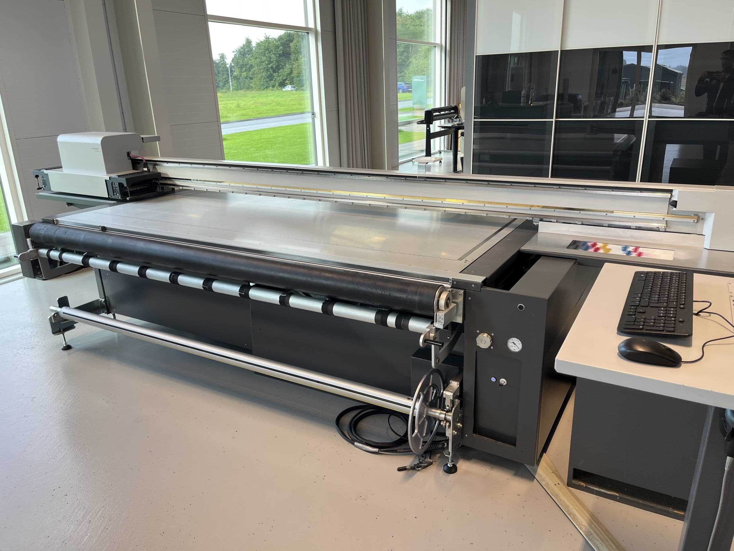 Three large format printing machines for sale